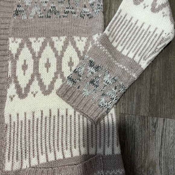 Beautiful cardigan size med - Picture 2 of 4